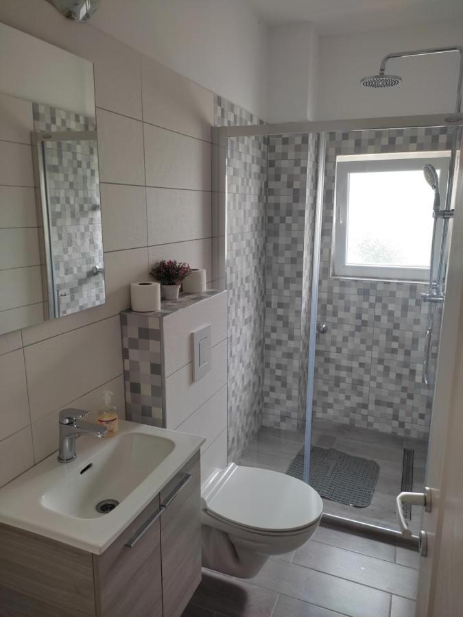 Apartman Miami Podstrana Kültér fotó