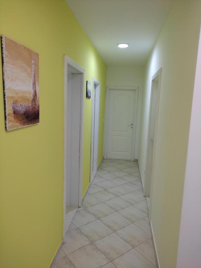 Apartman Miami Podstrana Kültér fotó